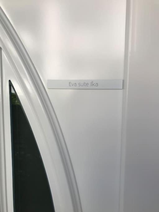 Near Park Only 5 Minutes Walk , Where Find The World Famous Szechenyi Thermal Bath Spa, Capital Circus , Museums The Is Modern And Newly Renovated ,in A Quiet And Peaceful Oasis With Ac ,smart Tv, High Speed Internet * Budapesta